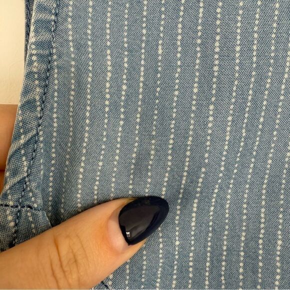 THREAD + SUPPLY | Blue Sleeveless Dress with Pockets - Picture 3 of 12